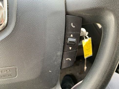 Used 2019 RAM ProMaster 2500 w/ Interior Convenience Group image 17