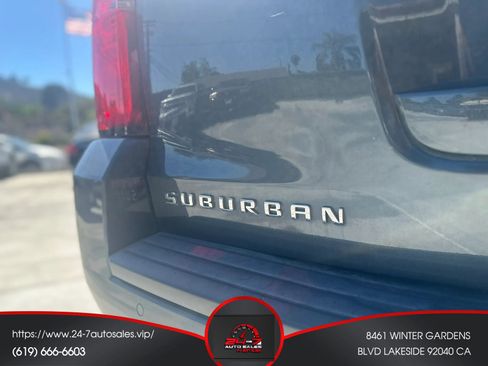 Used 2019 Chevrolet Suburban LS w/ All-Season Package RWD image 22