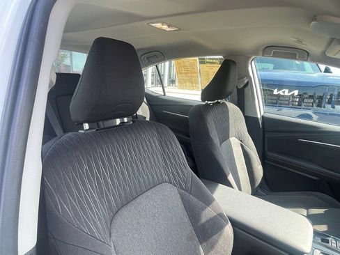 Used 2025 Toyota Camry LE FWD image 28