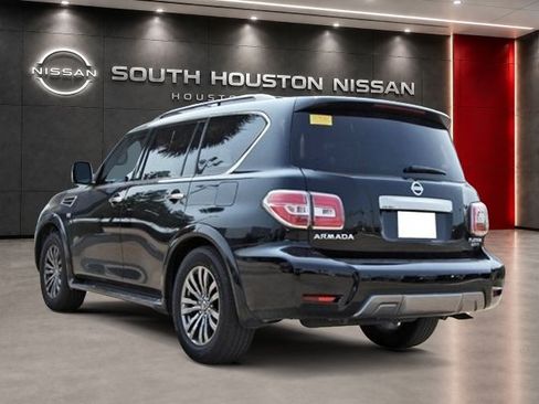 Used 2019 Nissan Armada Platinum w/ Captain's Chairs Package RWD image 3