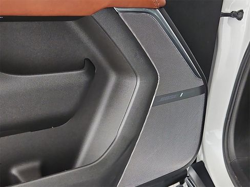 Used 2024 GMC Yukon XL Denali Ultimate image 31