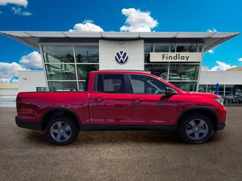 Used 2025 Honda Ridgeline TrailSport image 7