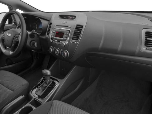 Used 2017 Kia Forte LX FWD image 55