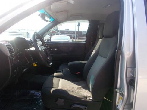 Used 2011 Chevrolet Colorado LT AWD/4WD image 11