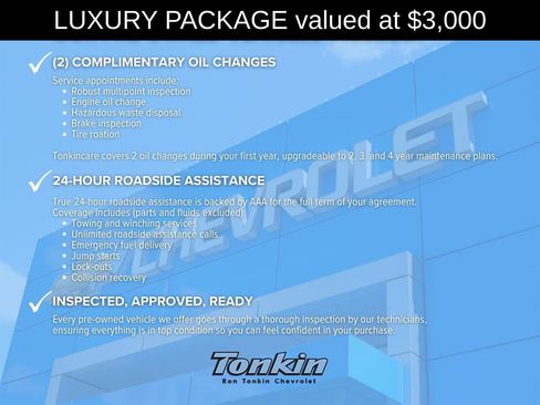 Used 2014 Kia Cadenza Premium w/ Luxury Package image 3