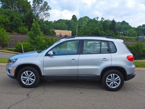 Used 2016 Volkswagen Tiguan S AWD/4WD image 11
