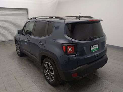 Used 2021 Jeep Renegade Latitude FWD image 5