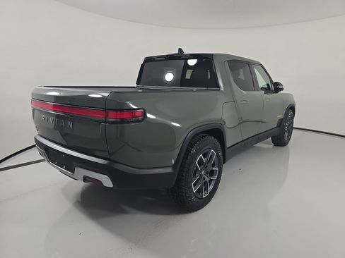 Used 2022 Rivian R1T Launch Edition image 5