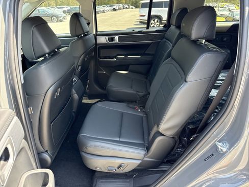 New 2026 Hyundai Santa Fe Limited AWD/4WD image 13