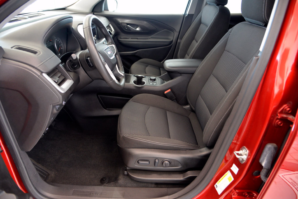 Used 2024 GMC Terrain SLE w/ Driver Convenience Package AWD/4WD image 15