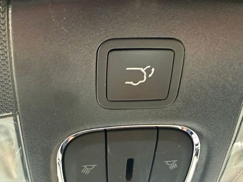 Used 2023 Jeep Compass High Altitude w/ Driver Assist Group I AWD/4WD image 37