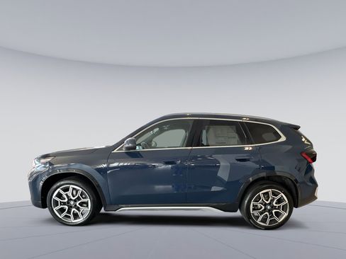 New 2026 BMW X1 xDrive28i w/ Convenience Package AWD/4WD image 2