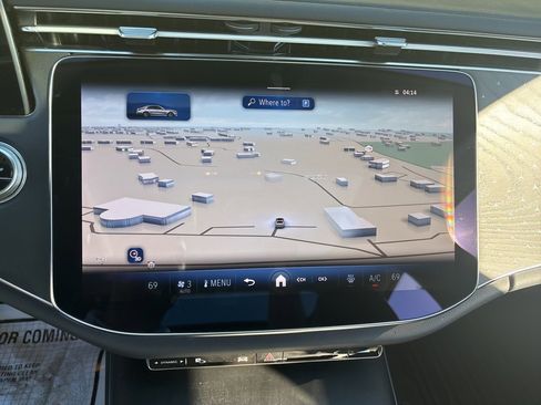 Used 2025 Mercedes-Benz E 350 4MATIC Sedan image 27