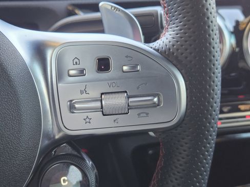 Used 2022 Mercedes-Benz CLA 35 AMG 4MATIC image 30