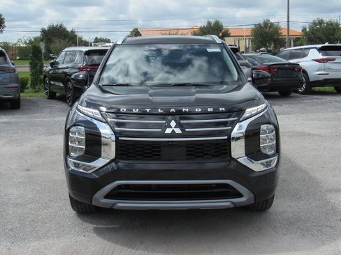 New 2025 Mitsubishi Outlander SEL image 7