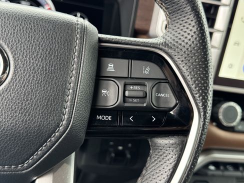 Used 2023 Toyota Tundra 1794 Edition image 31