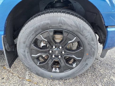 Used 2022 Ford F150 XLT w/ Equipment Group 302A High AWD/4WD image 9