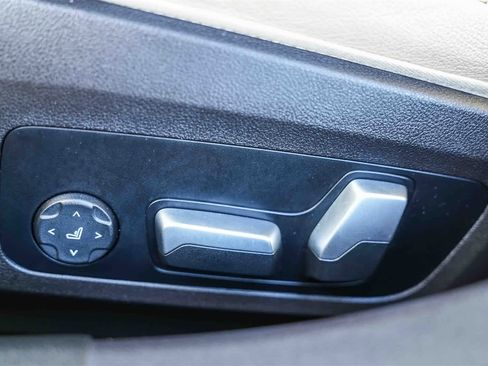 Used 2023 BMW 330e w/ Driving Assistance Package image 19