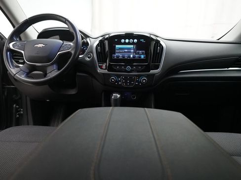 Used 2019 Chevrolet Traverse LT FWD image 5