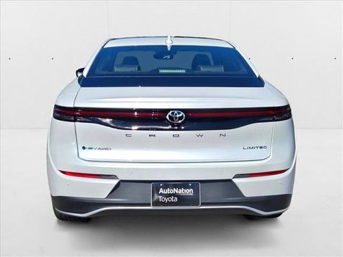 New 2026 Toyota Crown Limited image 9