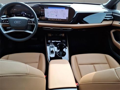 Used 2025 Audi A5 2.0T Premium w/ Convenience Package image 10