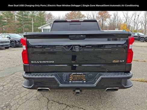 Used 2020 Chevrolet Silverado 1500 LT Trail Boss image 6