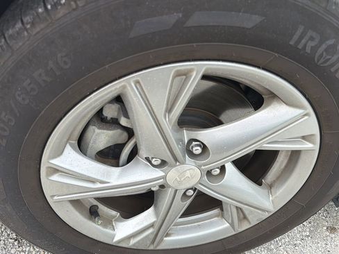 Used 2022 Hyundai Sonata SE w/ Cargo Package FWD image 5