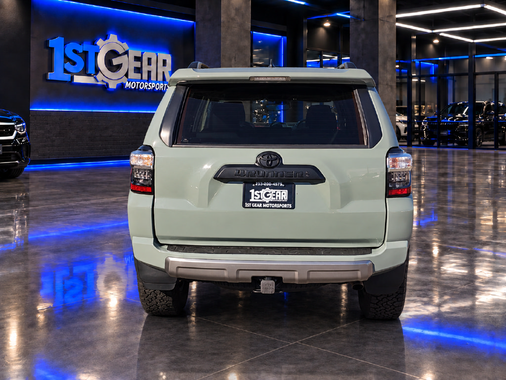 Used 2022 Toyota 4Runner TRD Off-Road Premium AWD/4WD image 6