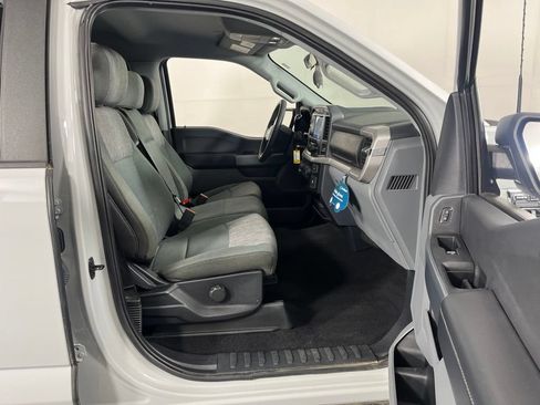 Used 2023 Ford F150 XLT AWD/4WD image 8