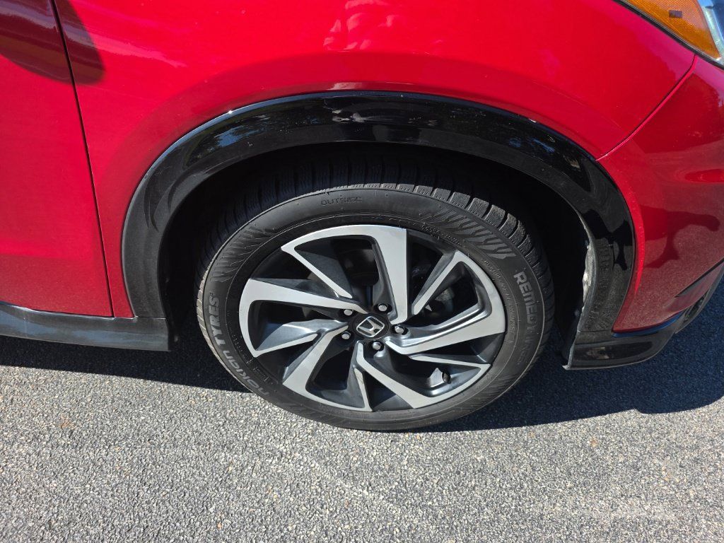 Used 2020 Honda HR-V Sport image 10