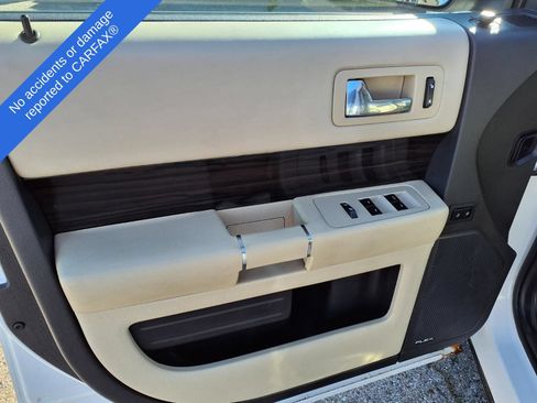 Used 2013 Ford Flex SEL AWD/4WD image 16