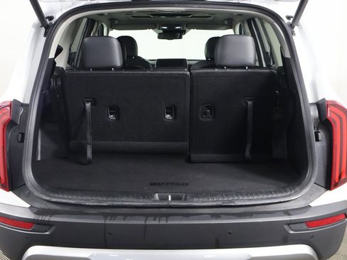 Used 2020 Kia Telluride EX w/ EX Premium Package image 23