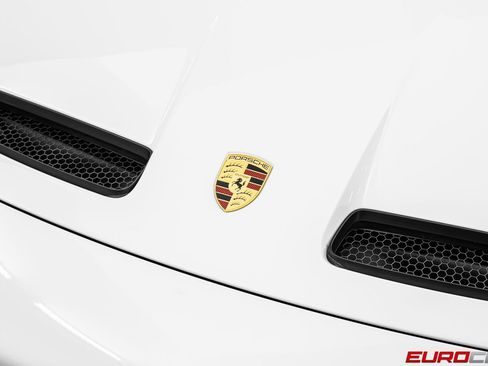 Used 2026 Porsche 911 GT3 RWD image 13