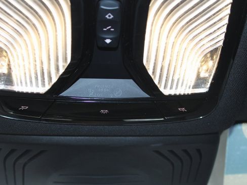 Used 2023 BMW X3 xDrive30i w/ Convenience Package image 38