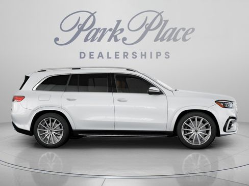 New 2026 Mercedes-Benz GLS 580 4MATIC image 26