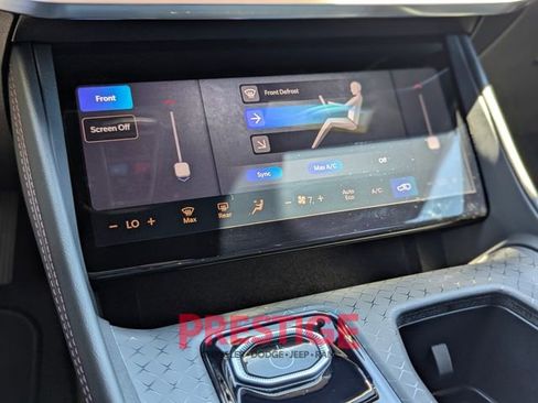 New 2025 Jeep Wagoneer S Limited image 18