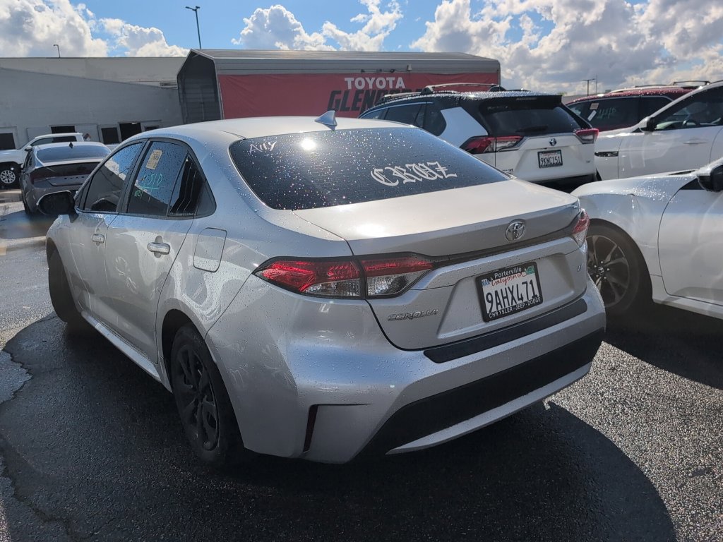 Certified 2022 Toyota Corolla LE FWD image 4