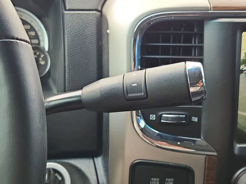 Used 2017 RAM 2500 Laramie w/ Off Road Package AWD/4WD image 34