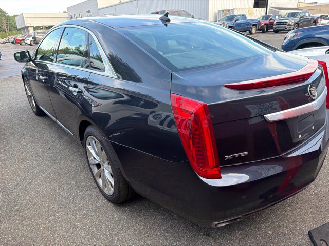 Used 2014 Cadillac XTS Luxury w/ Driver Awareness Package FWD image 8