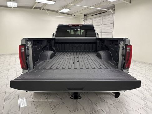 New 2026 GMC Sierra 3500 SLT w/ SLT Convenience Package image 27
