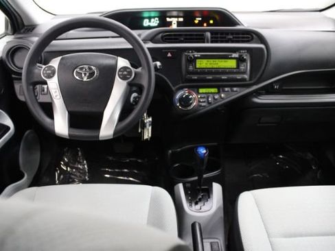 Used 2013 Toyota Prius C One FWD image 2