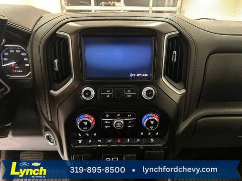 Used 2022 GMC Sierra 3500 AT4 w/ AT4 Premium Plus Package AWD/4WD image 14