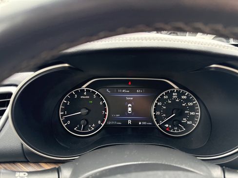 Used 2017 Nissan Maxima Platinum image 7