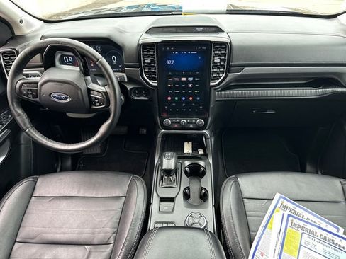 Used 2024 Ford Ranger Lariat w/ FX4 Off-Road Package image 18