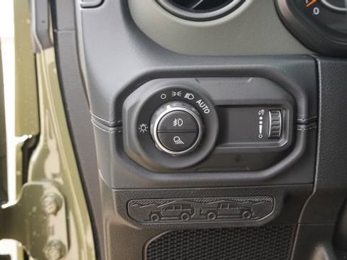 New 2026 Jeep Gladiator Mojave image 20