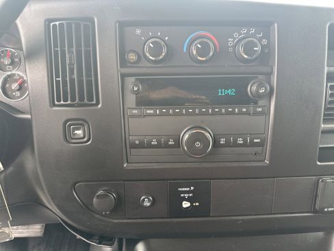 Used 2024 Chevrolet Express 2500 w/ Driver Convenience Package image 22