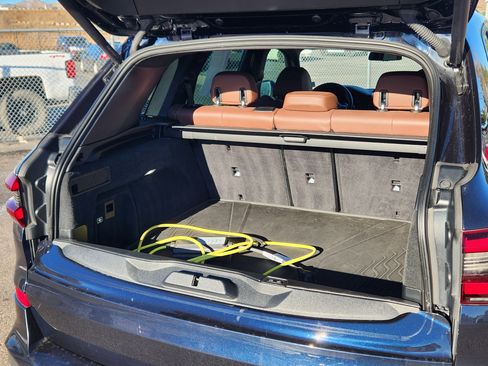 Used 2022 BMW X5 xDrive45e w/ M Sport Package image 21