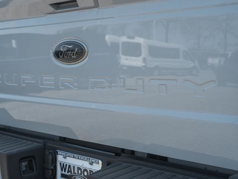 New 2026 Ford F250 Lariat w/ Tremor Off-Road Package image 8