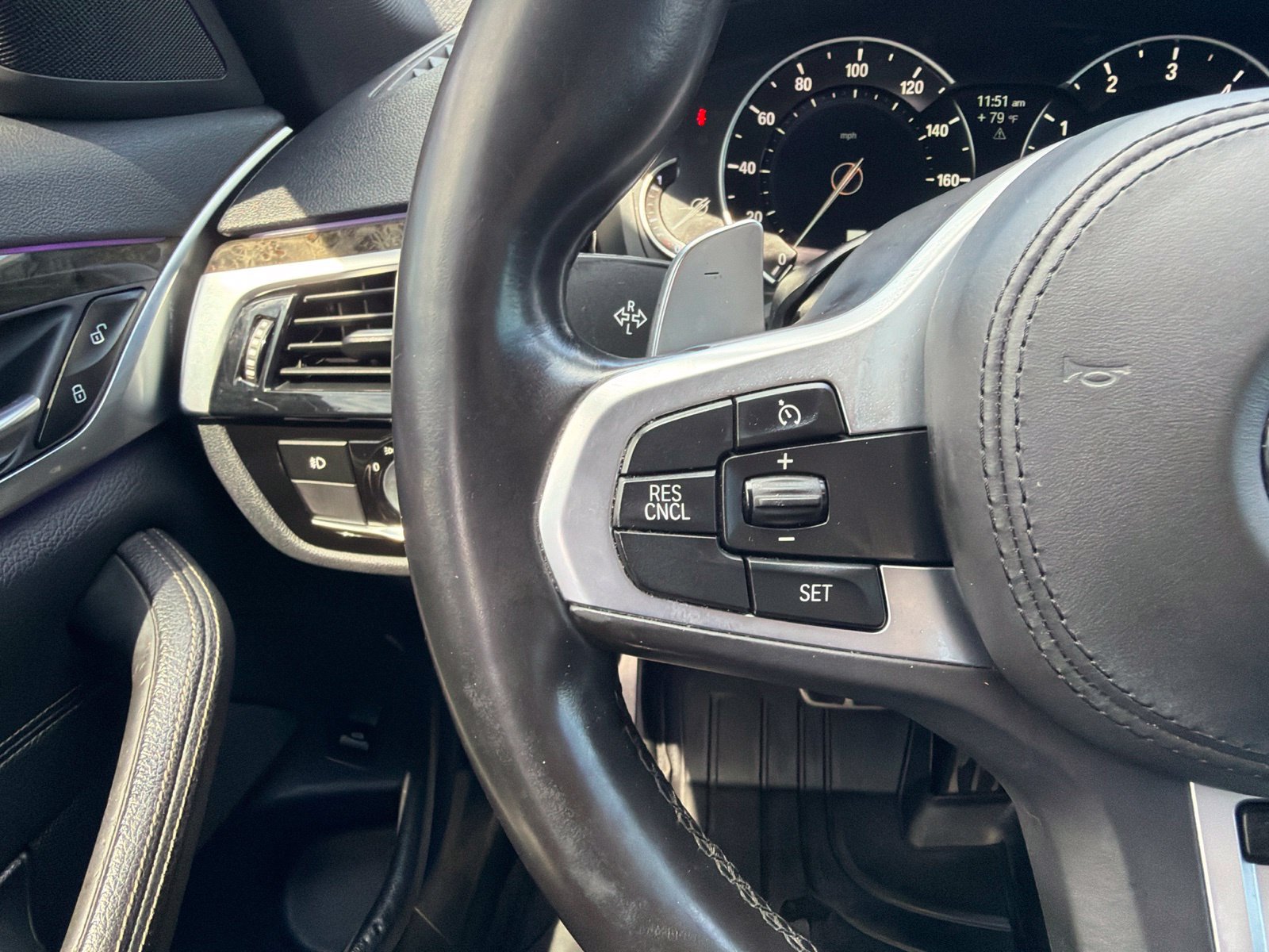 Used 2019 BMW 530i xDrive AWD/4WD image 24