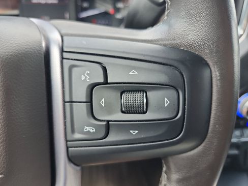 Used 2022 GMC Sierra 1500 SLT w/ SLT Premium Plus Package AWD/4WD image 29